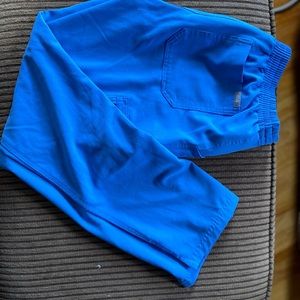 FIGS small scrub pant